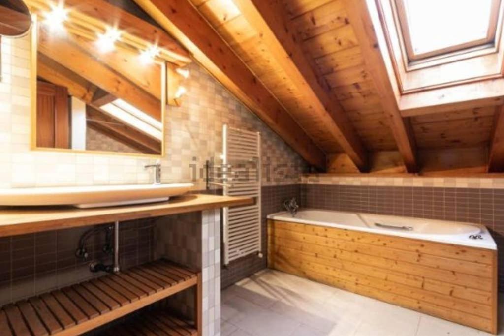 Aliga Etxea. & Mountain Village Villa *