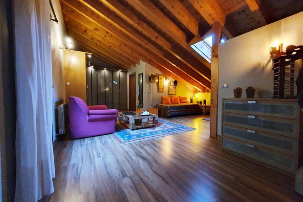 Aliga Etxea. & Mountain Village Villa